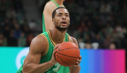 辽宁四外配置好像不错？莱迪统治内线，两小外回暖，莫兰德基本盘|比赛|数据|哈维|季后赛|CBA_新浪体育_新浪新闻