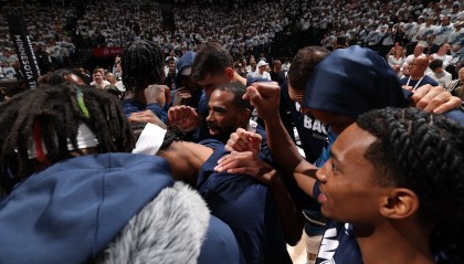 星空体育官网入口-森林狼公布今日首发：爱德华兹、戈贝尔领衔，康利等四人缺席